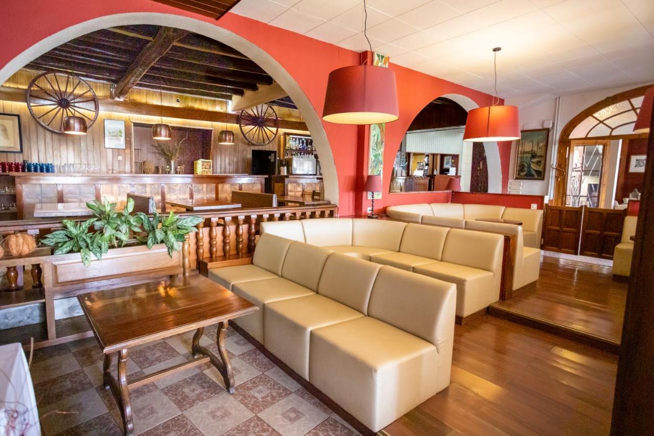 Can Fisa Hotel & Apartments Corbera de Llobregat Εξωτερικό φωτογραφία