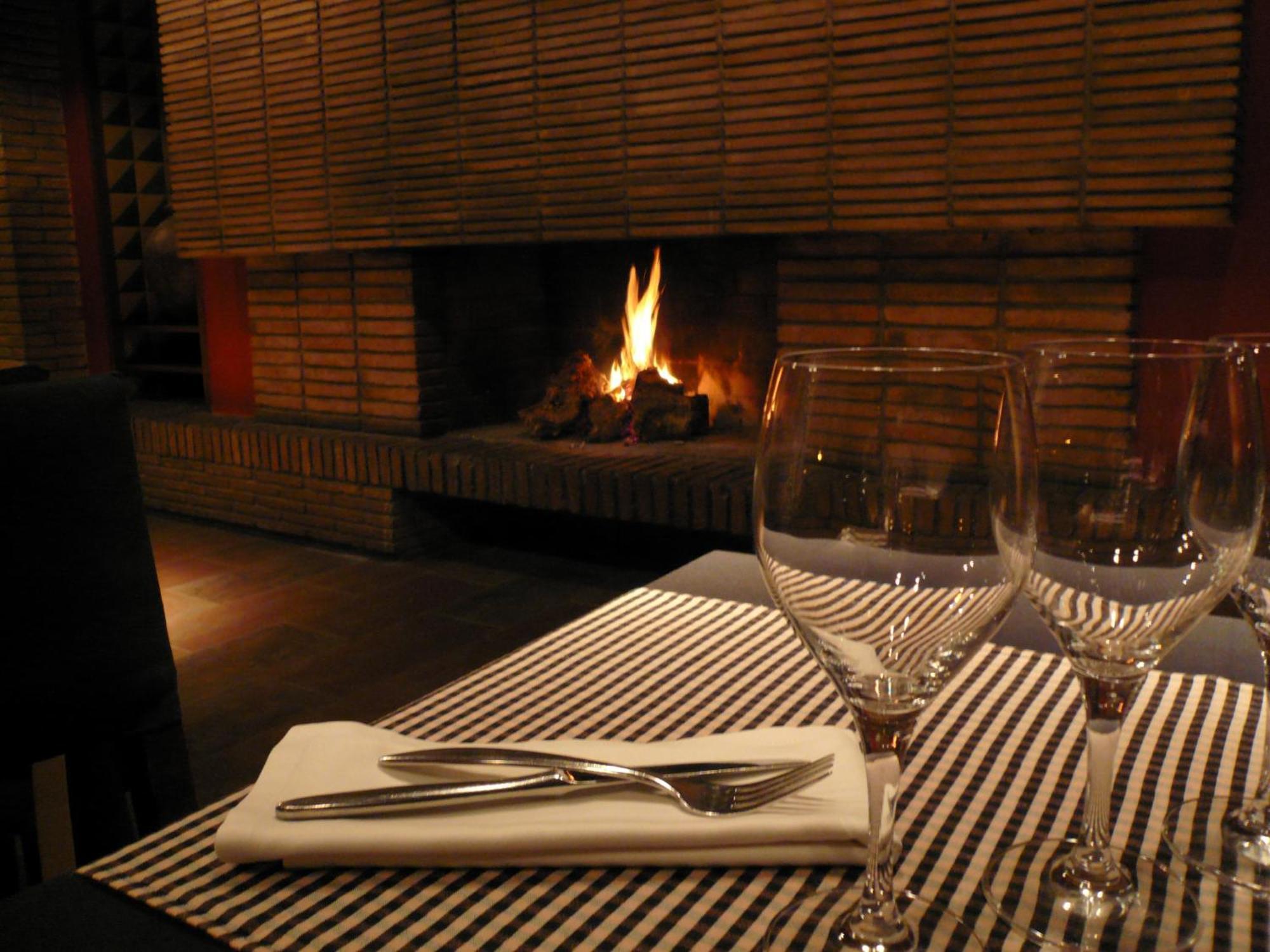 Can Fisa Hotel & Apartments Corbera de Llobregat Εξωτερικό φωτογραφία